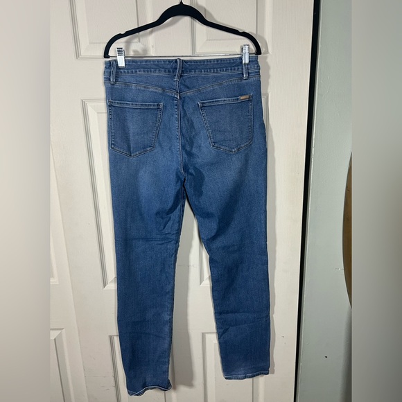 WHBM White House Black Market Everyday Soft Slim Blue Denim Jeans - Picture 5 of 5